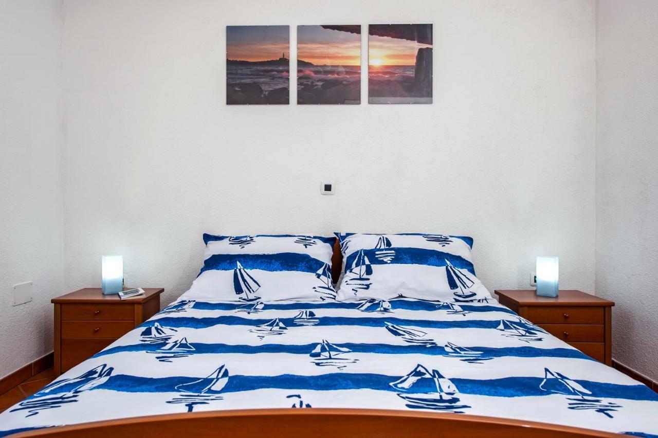 Apartment Bora Rovinj Extérieur photo