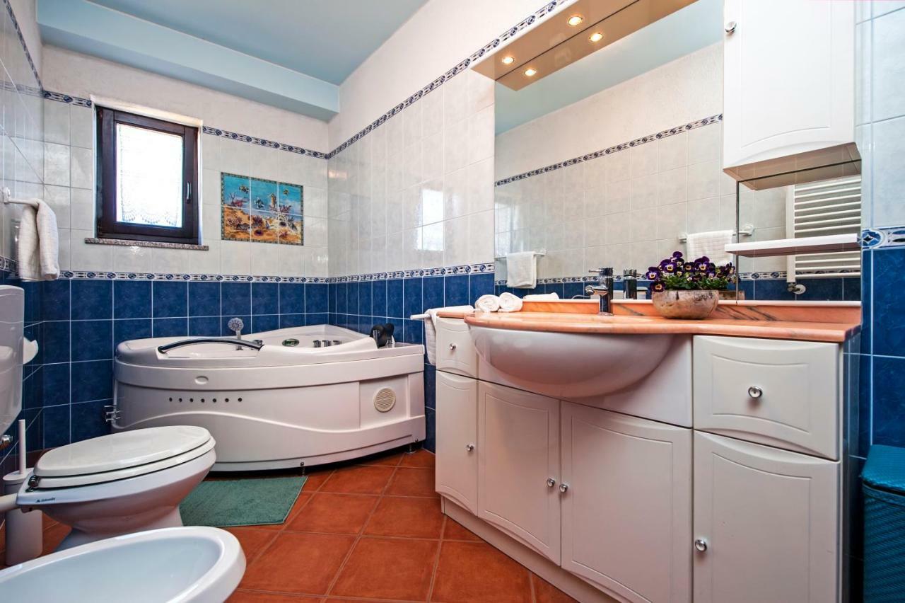 Apartment Bora Rovinj Extérieur photo